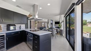 Golf Course-Front Views Pool Hot Tub Modern Oasis Edgy House by AvantStay - 2