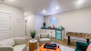 Ski La Vie by AvantStay Hot Tub Game Room Near the Ski Slopes - 7