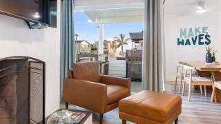 Steps from the SandBoardwalk Outdoor Dining Parking and Patio in Newport - 4