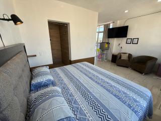 Moderno y Céntrico Loft con Vista a la Ciudad - 1