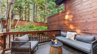 Northwood Mountain Views Sauna Balcony Tahoe Group Retreat - 9