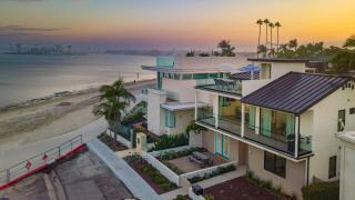 Catamaran by AvantStay 50ft to Beach Views - 0