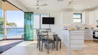 Catamaran by AvantStay 50ft to Beach Views - 1