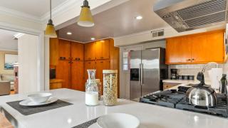 Point Loma Home w Putting Green Firepit Game Room Beach Access Zola Street by AvantStay - 6