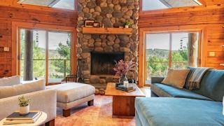 Secluded w Deck Views Hot Tub Ping Pong Hudson in the Berks by AvantStay - 9