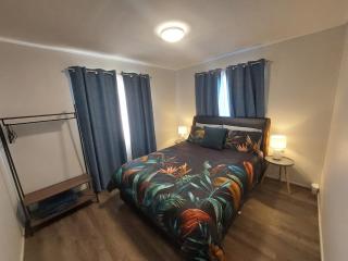 Sacred Springs Farmhouse - 7