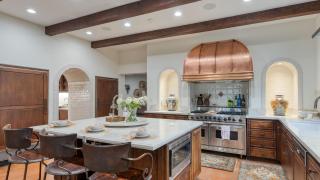 Spanish Hacienda w Pool Spa Game Room Golf Mtn Views Casa de la Roca by AvantStay - 6