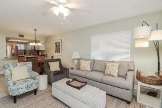 Ocean Village Club K11 - 6