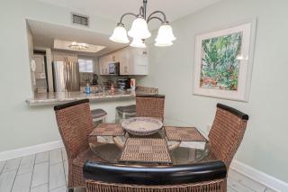 Ocean Village Club K11 - 5