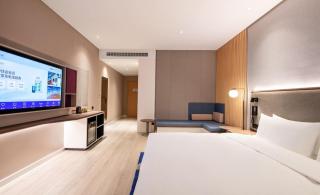 Mercure Nantong Central Business District - 1