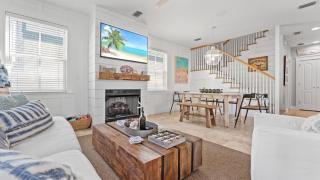 Steps to Rosemary Beach Pool Patio w Firepit The Salty Perch by AvantStay - Inlet Beach - 7