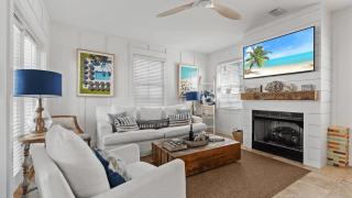 Steps to Rosemary Beach Pool Patio w Firepit The Salty Perch by AvantStay - Inlet Beach - 1