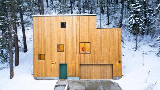 Parkview Mountain House Luxury Ski Home w Hot Tub Near Trails Downtown - 0