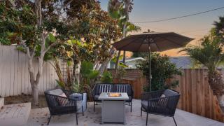 Cliff View by AvantStay Hot Tub Fire Pit 1 block from Downtown La Jolla - 8