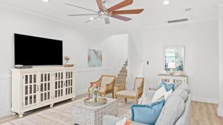 Pool Firepit Near Miramar Beach Access Blue Surf Lane by AvantStay - Destin - 8