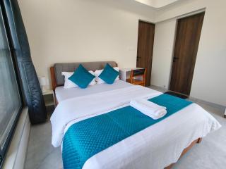 Zenith Homes - Premium Suites, near IIT Powai, Hiranandani & Mumbai Airport - 3