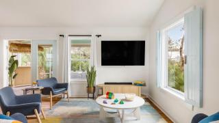 Beach Bungalow 1blck to Beach w Hot Tub Game Room Haven Grove by AvantStay - 4