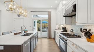 Beachfront Home w Pool Ocean Views Charleston Access Big Turtle - 1