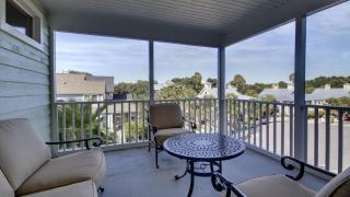 73 Grand Pavilion by AvantStay Corner Lot Porch - 8