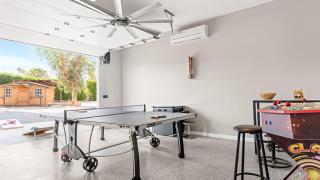 Pool Sports Court Game Garage Fire Pit Olivano Ranch by AvantStay - 4