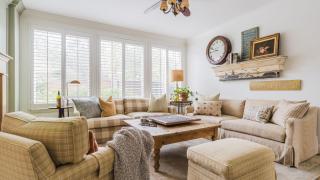 Spacious 4BR Home w Fireplace Work Space Backyard Dining - 3