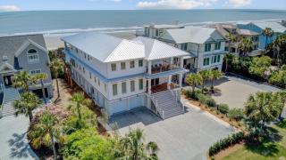 712 Ocean Blvd by AvantStay New Construction w Pool Game Zone Private Beach Access and Oceanfront Views - 9