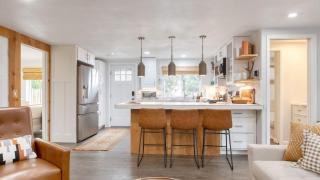 Cozy 2BR Fawnskin Cabin Big Bear Lake Hiking Trails Snow Summit Nearby - 1