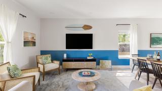 Beach Retreat w Putting Green Hot Tub 2 Free Bikes Golden Hour by AvantStay - 3