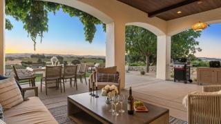 Wine Country Escape w Views Wine Cellar Gym Caterina Dusi Vineyard by AvantStay - Paso Robles - 9