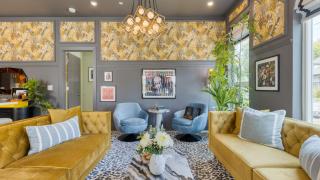 Colorful 4BR w Artful Design Dining Easy Access to Broadway The Bloom House by AvantStay - 3