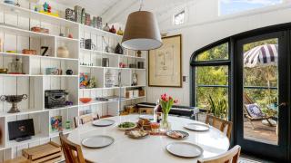 Chic LA Hideaway w Soaking Tub Firepit Lounge Tranquil Backyard - 2