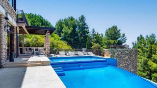 Beverly Hills Estate w Pool Views Rooftop Deck Casa Saramnaya by AvantStay - 8