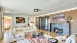 Walk to Beach Shops Fireplace Patio Dining Firepit at Manzanita Ave. - 5