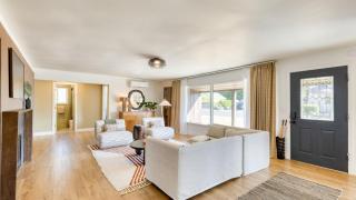 Walk to Beach Shops Fireplace Patio Dining Firepit at Manzanita Ave. - 3