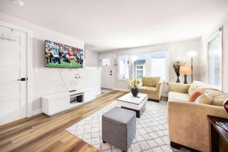 West Seattle Retreat w 3 AC - Near Alki Beach - 3