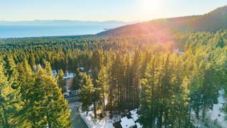 Views Mins to Skiing Lake Incline Village Incline Serenity by AvantStay - 6