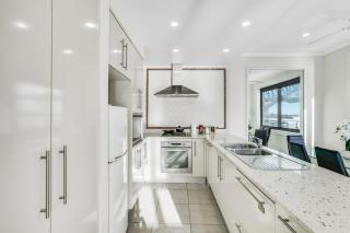 Transcending Views - 5