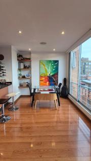 Bright, Warm, Comfy and Prime Location - 1