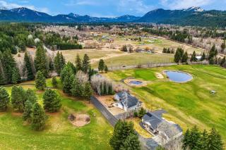 Luxury Ski & Golf 4BR Retreat w EV outlet Hot Tub - 6