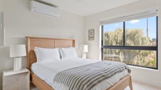 Modern 5BDR Mins to Sunset Cliffs Ocean Beach Point View Luxe by AvantStay - 8