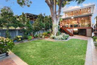 Luxury Waterfront Retreat| Private Jetty|4Bedrooms - 0