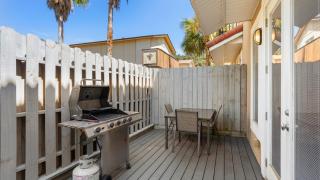 Southfields Retreat 4BR Getaway Near Laguna Beach Carillon Pier Park - 8