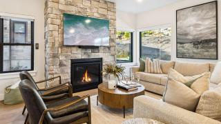 Hot Tub BBQ Mtn Views Near Deer Valley Park City Deer Valley East Retreat by AvantStay - 5