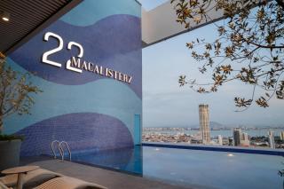 22 Macalisterz Leisure Suites George Town - 7