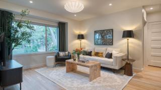 Modern Austin Home w Pool Putting Green Coffee Nook Townes Retreat by AvantStay - 3