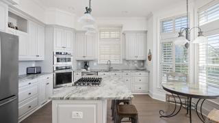 4BR Coastal Retreat w Balcony Outdoor Shower Beach Access in Isle of Palms’ Exclusive Ocean Point Community Ocean Point Haven by AvantStay - 6