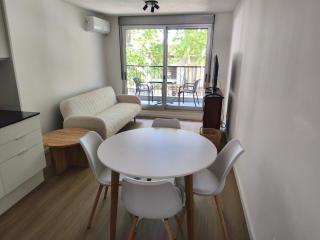 Moderno apartamento a metros de 18 de Julio - 0