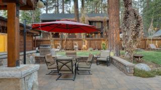 Lake Star by AvantStay Hot Tub Walk to Beach - 8