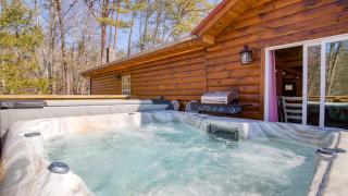 Pink Pines by AvantStay Luxury Aesthetic Dream Home Indoor Pool Hot Tub - 5