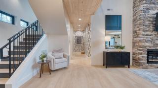 Kings Crown by AvantStay Indoor Pool Hot Tub Firepit Theater All-Season Retreat - 4